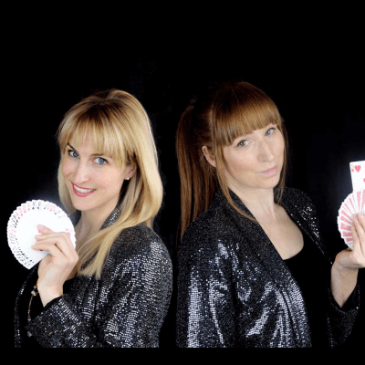 JD magicians (Jules & Dee)  - Magicians 