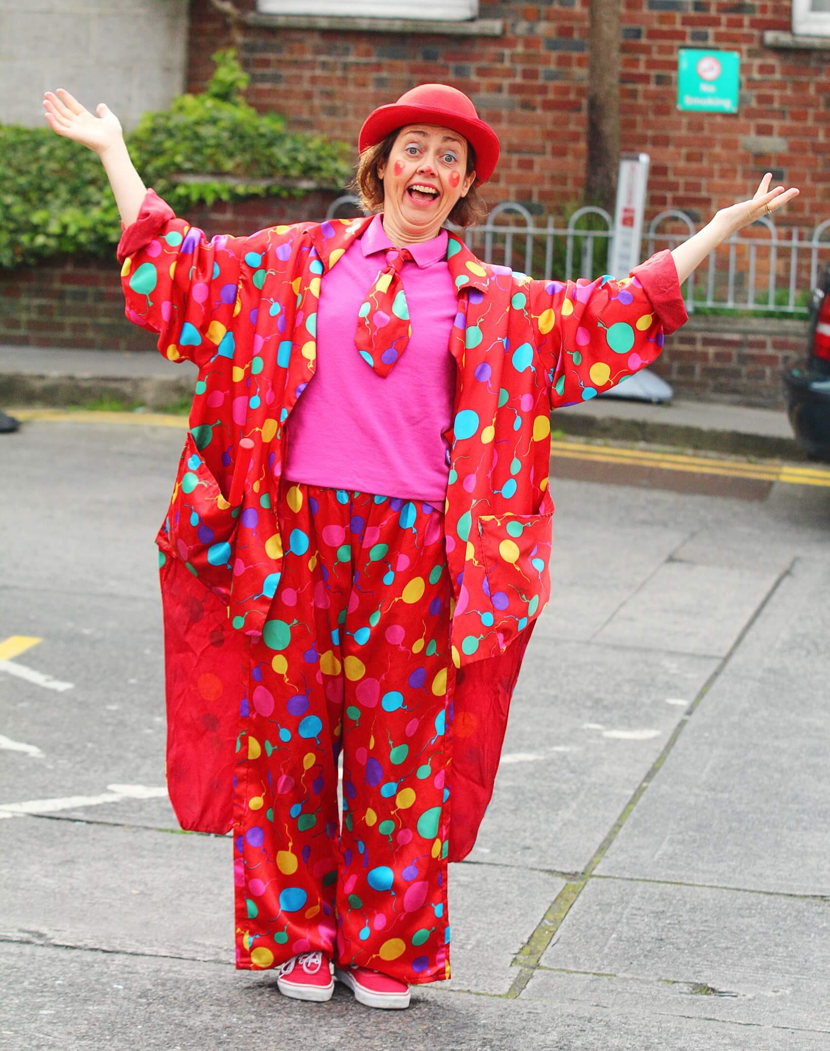Read more about the article Performer Spotlight: Silly Sally