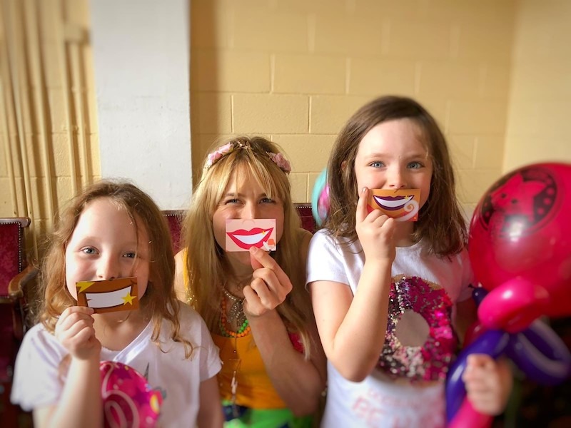 genie mackers party package